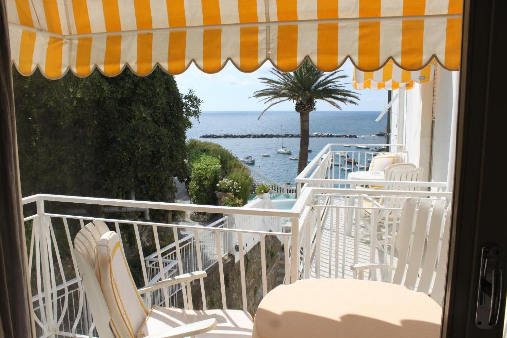 Chambre Double ou Lits Jumeaux - Vue sur Mer